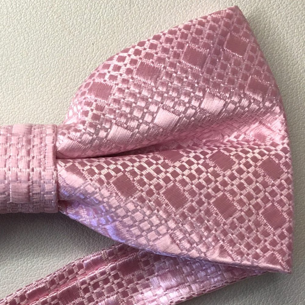 JON VANDYK HOLLAND Vintage Vibe Semi-Butterfly Bow Tie ▶◀ 𝔹ℝ𝔸ℕ𝔻 ℕ𝔼𝕎! - Picture 3 of 8